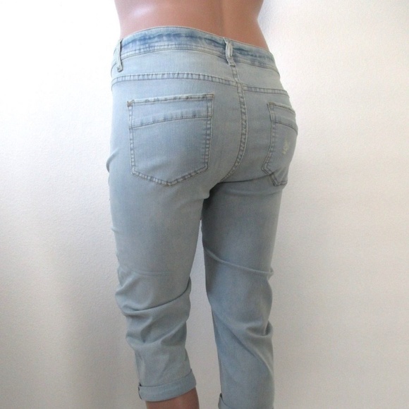 Lane Bryant DESTRUCTED Capri Plus Size NWOT - Picture 3 of 5